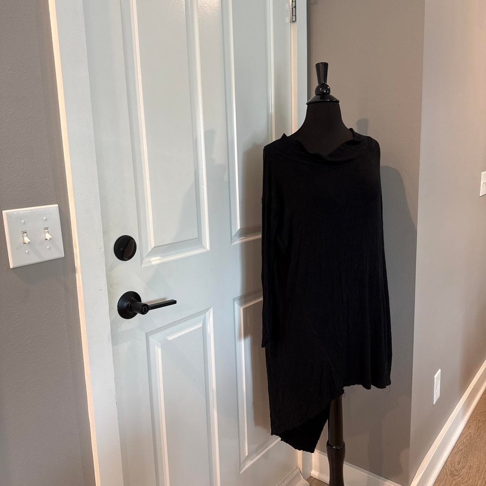 We The Free Black asymmetrical tunic